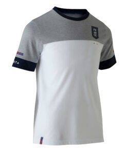 Tento dres je určený pre malých milovníkov futbalu.