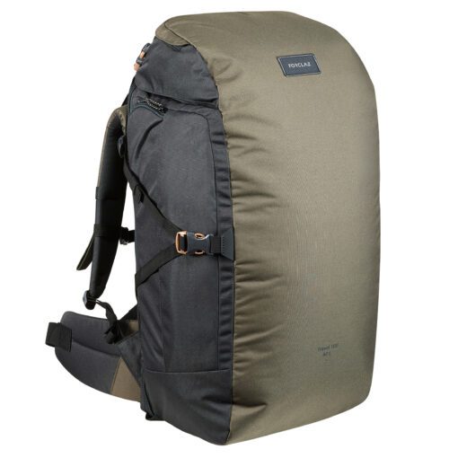 Náš tím navrhol tento 60 l batoh s praktickým uzamykateľným zipsom na bezpečné cestovanie.