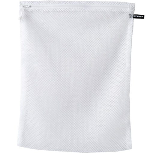 Táto sieťka na pranie je určená na ochranu športovej bielizne počas prania.Sieťka na pranie biela so zapínaním na zips