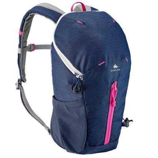 Naši návrhári vyvinuli tento 10-litrový batoh pre deti na turistiku v suchom počasí.
