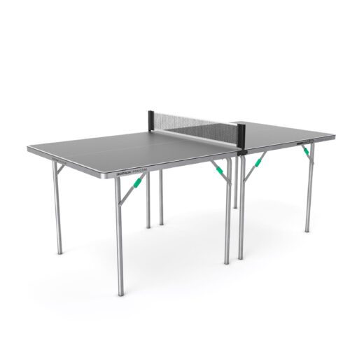 Tento stôl je určený na hranie stolného tenisu vonku. Vďaka skladnosti sa zmestí aj do malých priestorov.