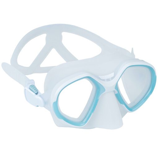 Naše vývojové tímy vytvorili túto masku pre potápačov bez prístroja/freediverov. Vhodná na potápanie bez prístroja v mori či v bazéne.