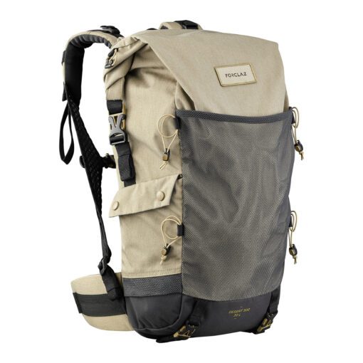 Náš tím vyvinul tento batoh s ochranou proti piesku vhodný na treking púšti.