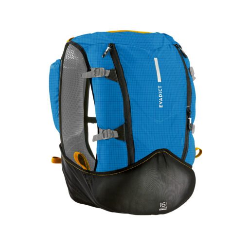 Náš tím zložený z vášnivých bežcov navrhol tento batoh s objemom 15 l na praktický prenos všetkého povinného vybavenia na ultra trail od 80 do 300 km.Trailový batoh Ultra 15 l s úchytmi na puzdro na palice modrý