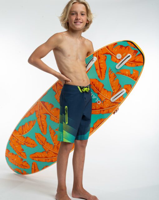 Naše tímy vyvinuli tieto plážové a boardové šortky pre skúsených surfistov vo veku od 7 do 15 rokov.