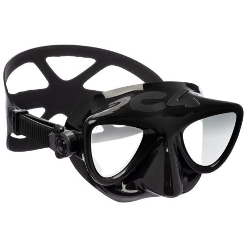 Táto maska je špeciálne určená na potápanie bez prístroja a na podmorský rybolov (0 až 30 m).