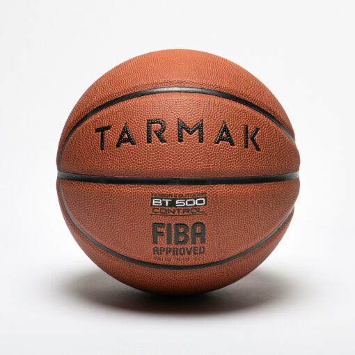 Basketbalová lopta veľkosti 5 vhodná pre chlapcov a dievčatá od 7 do 10 rokov na basketbal vonku či vo vnútri.