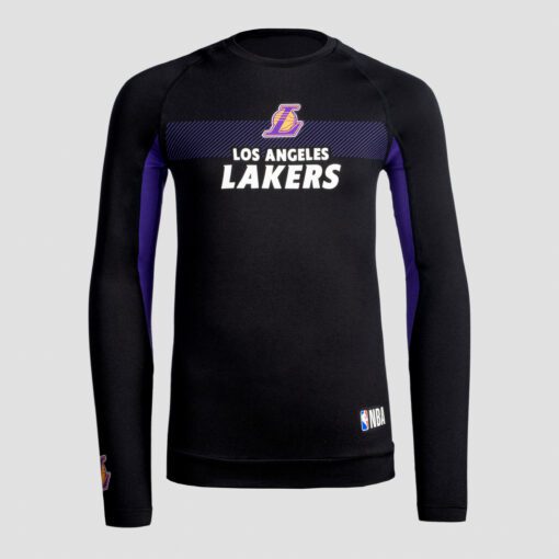 Naše vývojové tímy spolu s hráčmi basketbalu vytvorili toto spodné tričko pre basketbalistov