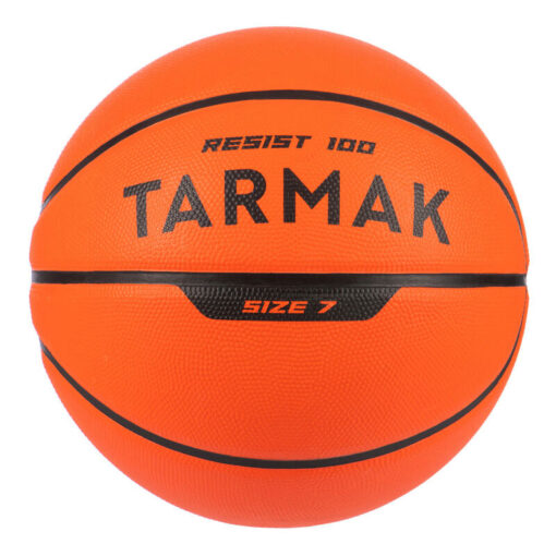 Basketbalová lopta oficiálnej veľkosti 7 pre deti od 13 rokov a dospelých. Pevná a priľnavá lopta je ideálna na začiatky s basketbalom vonku doma alebo na ihrisku.