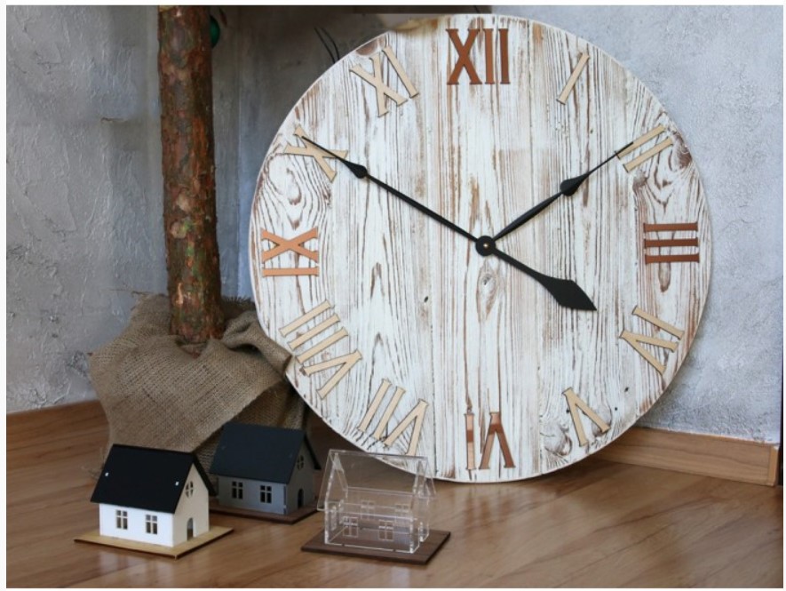 nástenné hodiny z dreva
