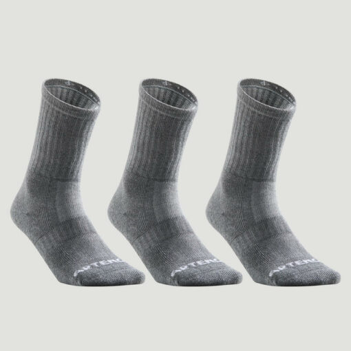 Športové ponožky s froté po celej ploche chodidla poskytujú pohodlie a pohlcujú pot. Vetracie zóny zaručujú priedušnosť. Sťahovací pruh zabezpečuje dobré držanie.