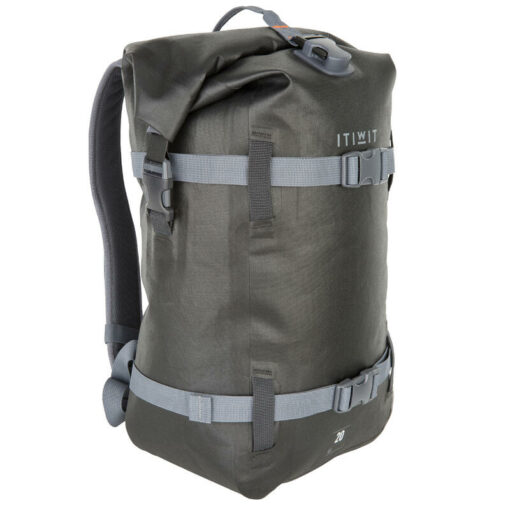 Tento 20 l batoh umožňuje prenášať vaše veci a chrániť ich pred špliechajúcou vodou a krátkym ponorením. Je ideálny na kajak